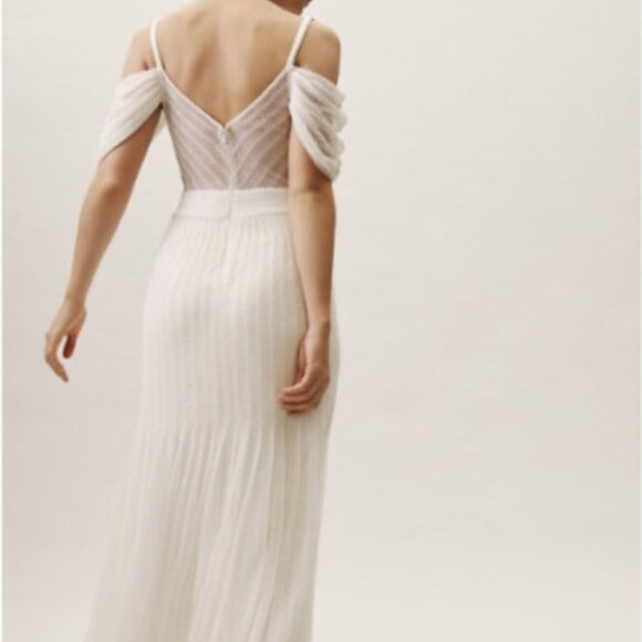 BHLDN Tadashi Shoji 'Rae' Ivory Wedding Dress - Picture 5 of 16